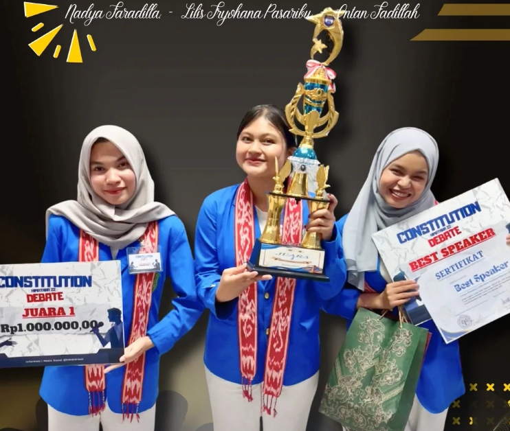 Juara 1 Himatara Debate Competition